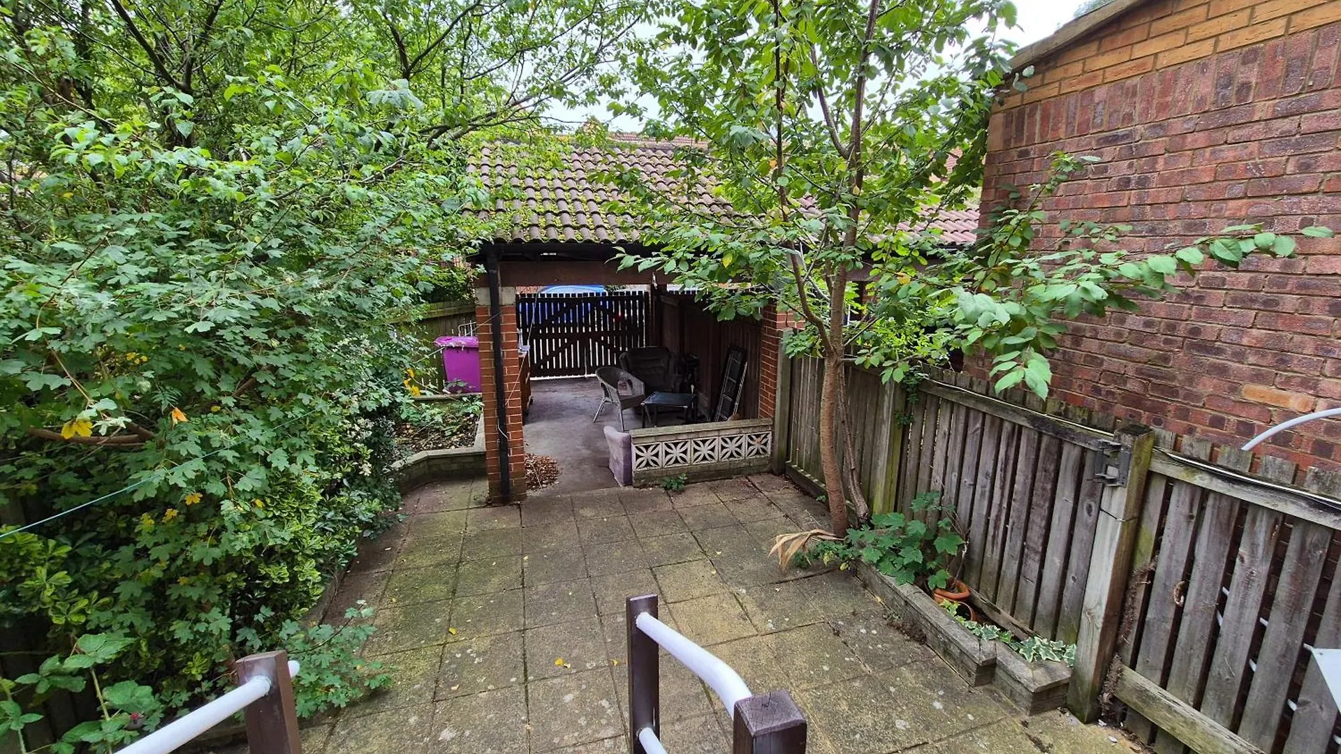 Homestay Spacious And Elegant Guest House With En-Suites Available In Canary Wharf London